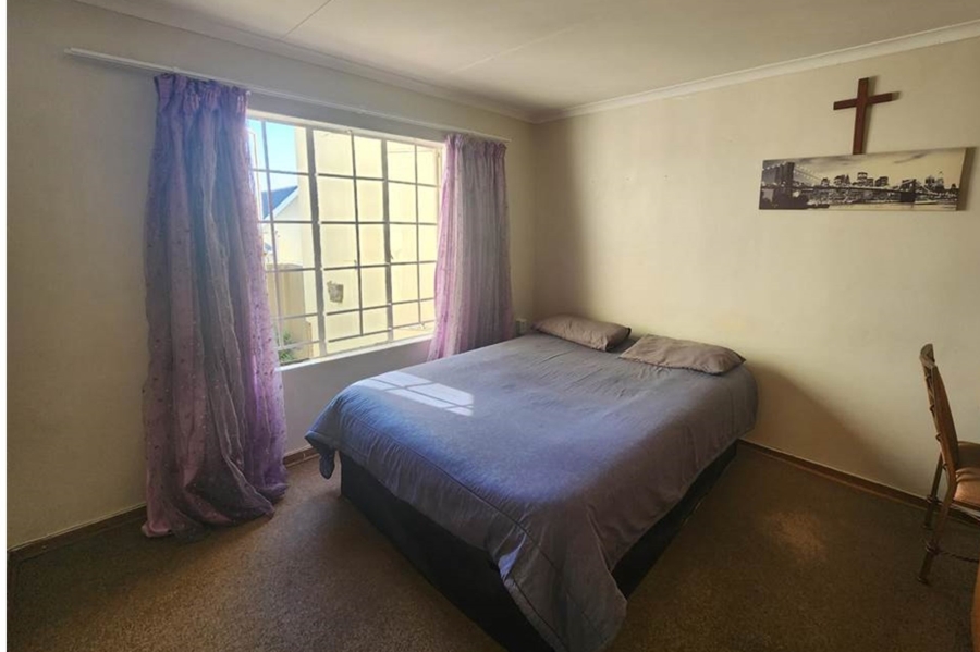 3 Bedroom Property for Sale in Radiokop Gauteng
