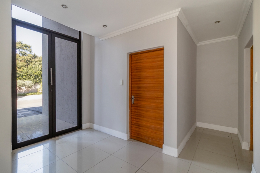 To Let 4 Bedroom Property for Rent in Tijger Valley Gauteng