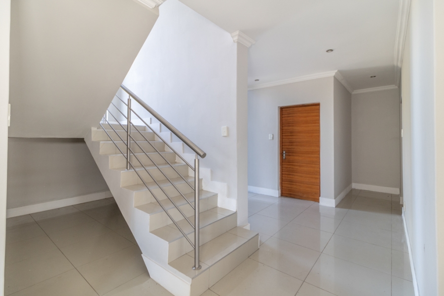 To Let 4 Bedroom Property for Rent in Tijger Valley Gauteng