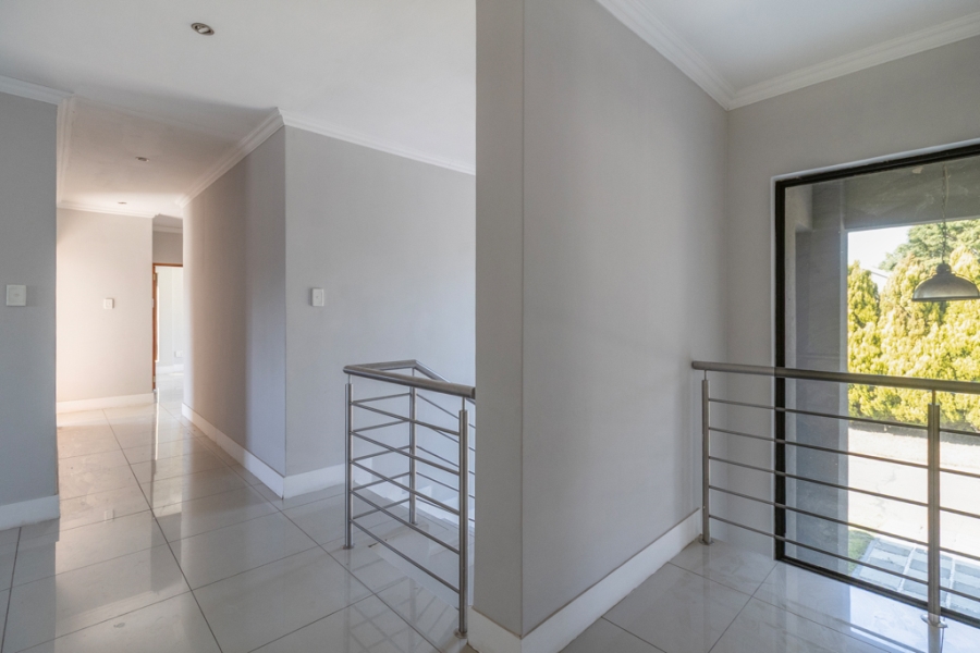 To Let 4 Bedroom Property for Rent in Tijger Valley Gauteng