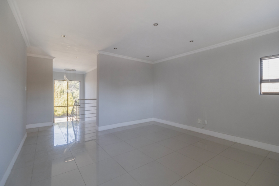 To Let 4 Bedroom Property for Rent in Tijger Valley Gauteng
