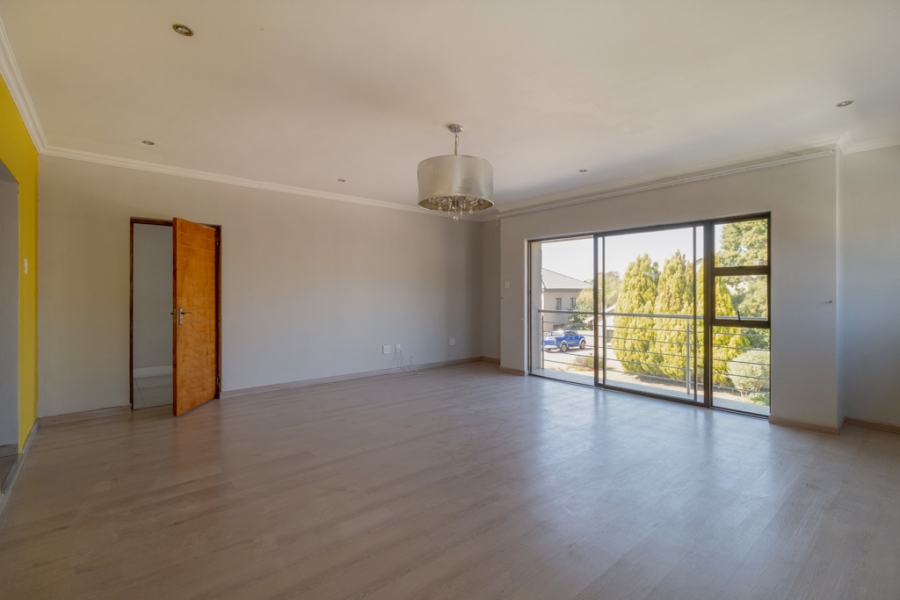 To Let 4 Bedroom Property for Rent in Tijger Valley Gauteng