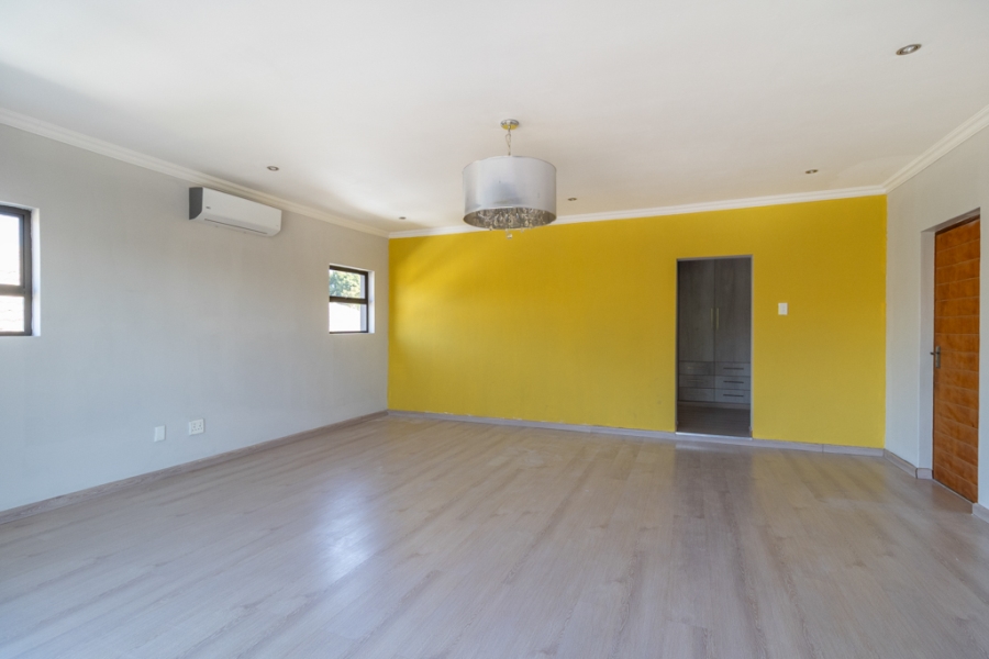 To Let 4 Bedroom Property for Rent in Tijger Valley Gauteng