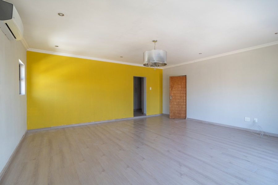 To Let 4 Bedroom Property for Rent in Tijger Valley Gauteng