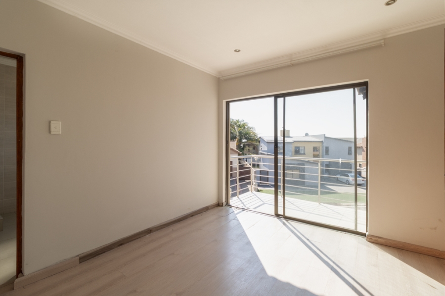 To Let 4 Bedroom Property for Rent in Tijger Valley Gauteng
