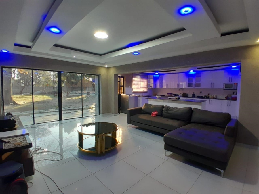 4 Bedroom Property for Sale in Three Rivers Gauteng