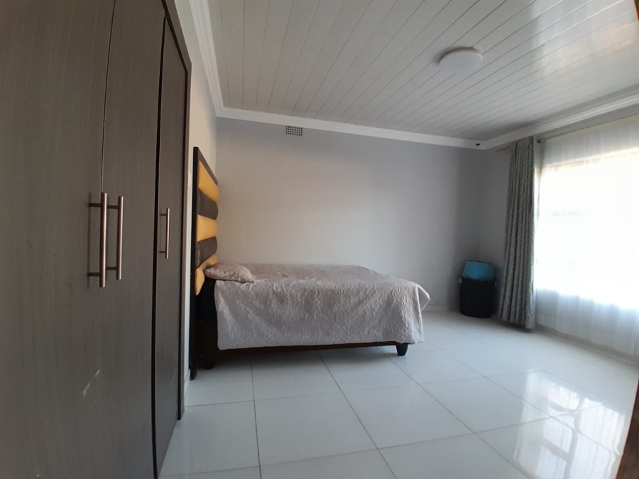 4 Bedroom Property for Sale in Three Rivers Gauteng