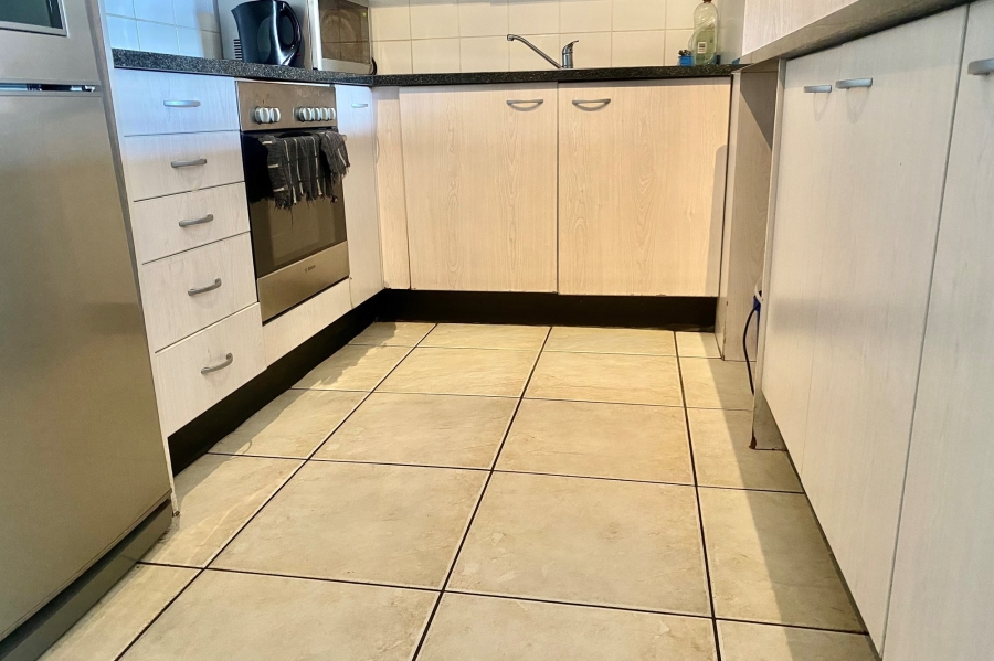 2 Bedroom Property for Sale in Bryanston Gauteng