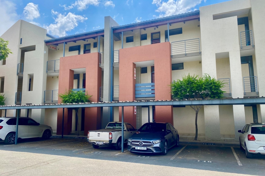 2 Bedroom Property for Sale in Bryanston Gauteng
