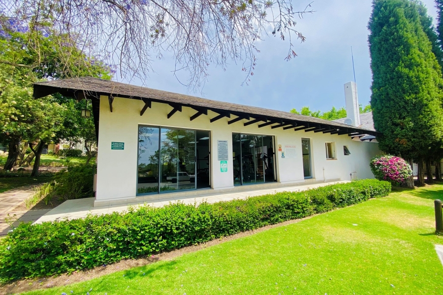 2 Bedroom Property for Sale in Bryanston Gauteng