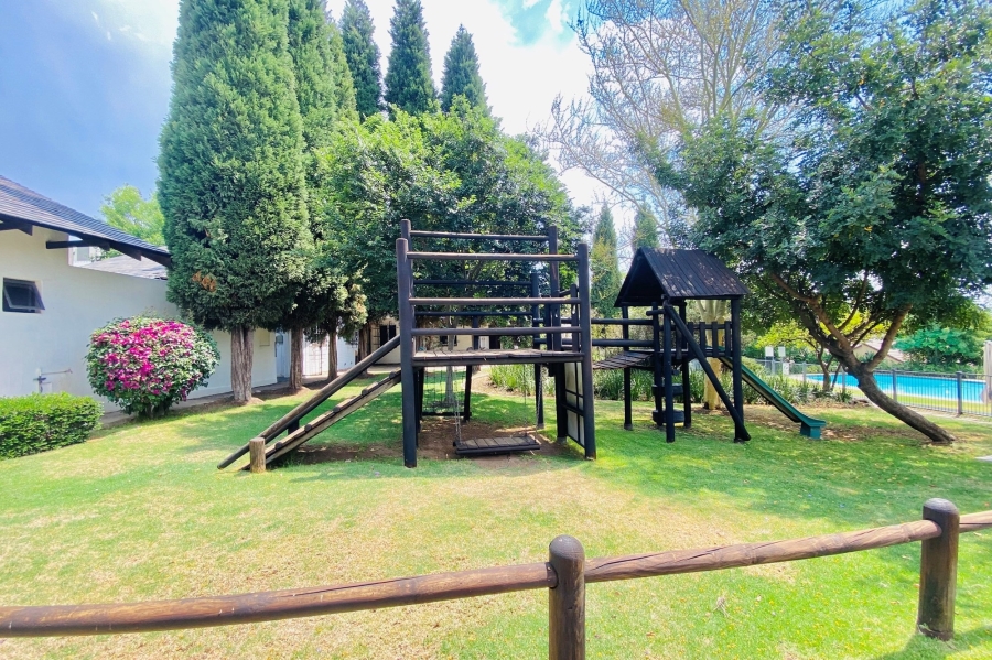 2 Bedroom Property for Sale in Bryanston Gauteng