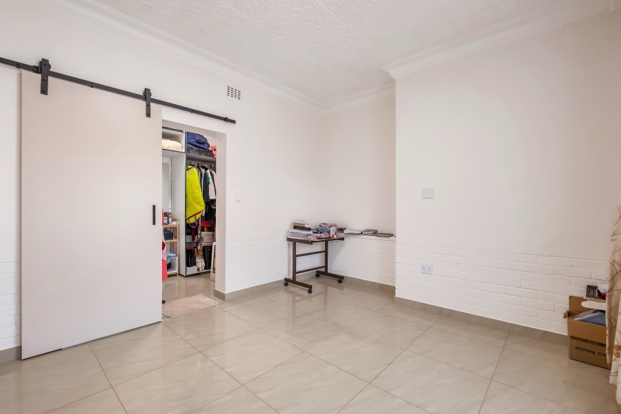 3 Bedroom Property for Sale in Greenside Gauteng