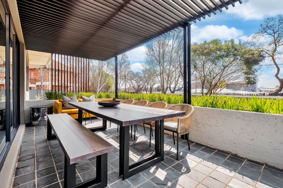 4 Bedroom Property for Sale in Greenside Gauteng