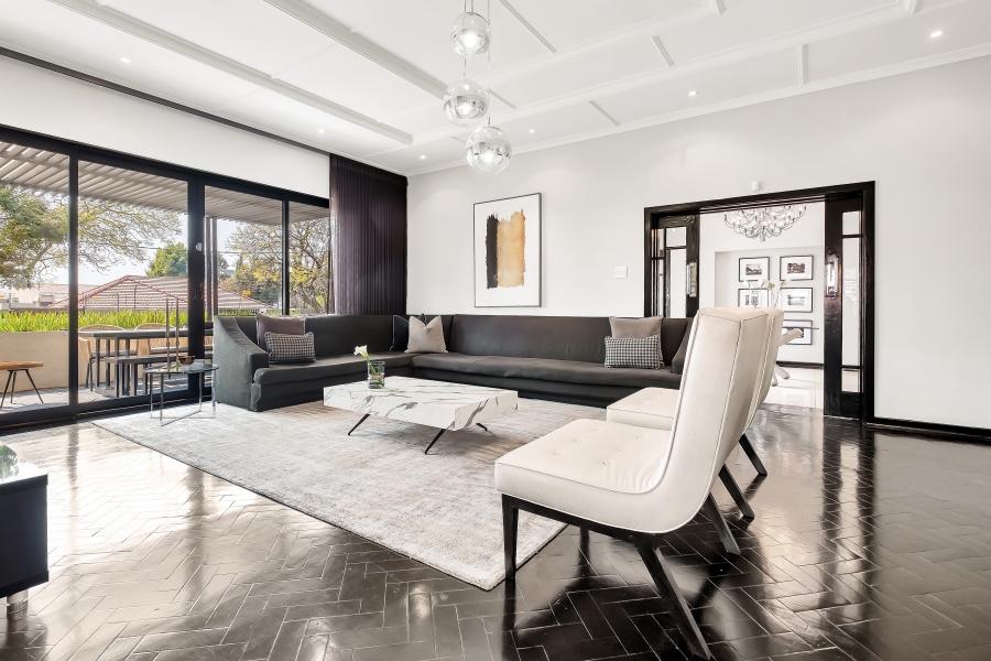 4 Bedroom Property for Sale in Greenside Gauteng