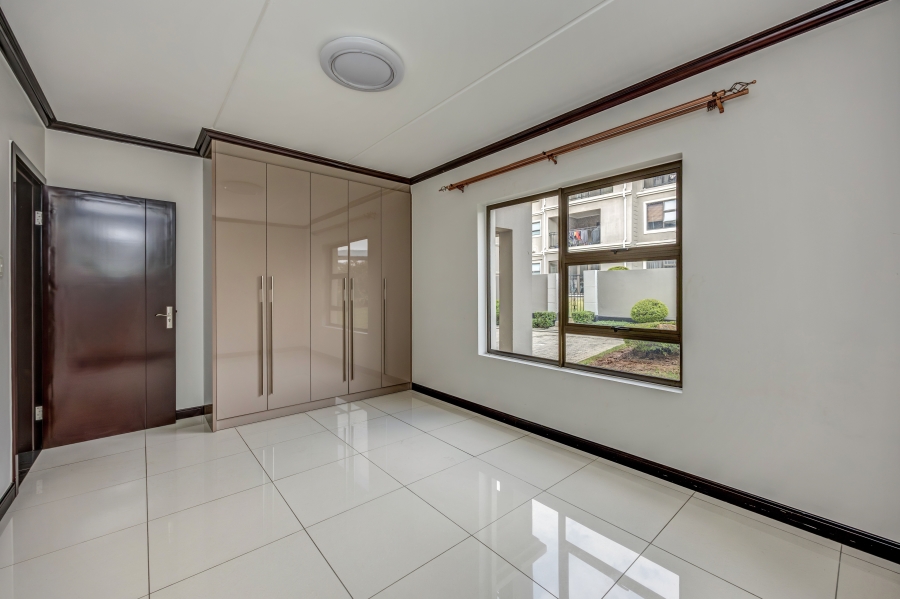 To Let 3 Bedroom Property for Rent in Broadacres Gauteng