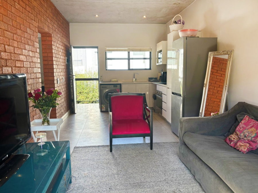 1 Bedroom Property for Sale in Melrose North Gauteng