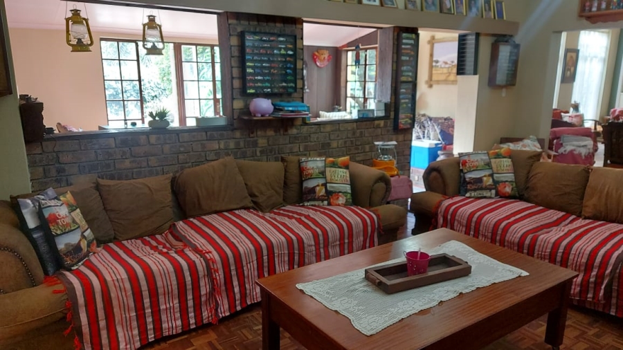 5 Bedroom Property for Sale in Selcourt Gauteng