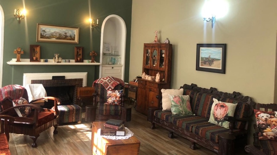5 Bedroom Property for Sale in Selcourt Gauteng