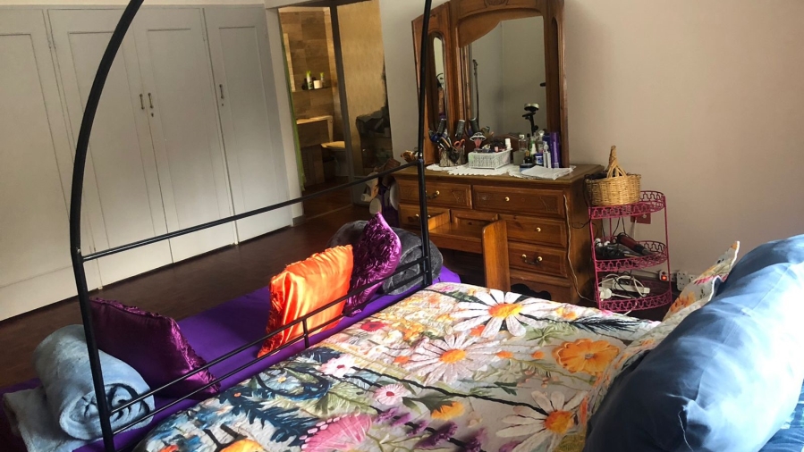 5 Bedroom Property for Sale in Selcourt Gauteng