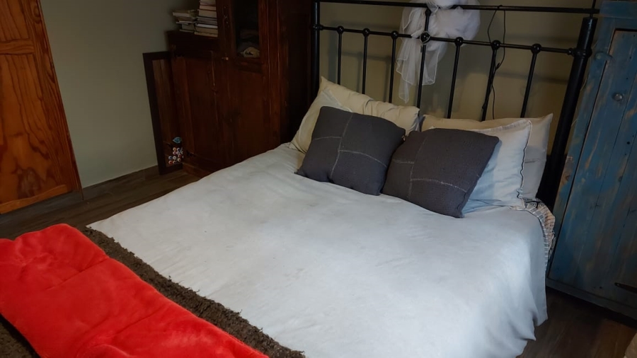 5 Bedroom Property for Sale in Selcourt Gauteng