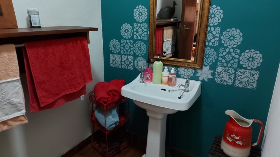5 Bedroom Property for Sale in Selcourt Gauteng
