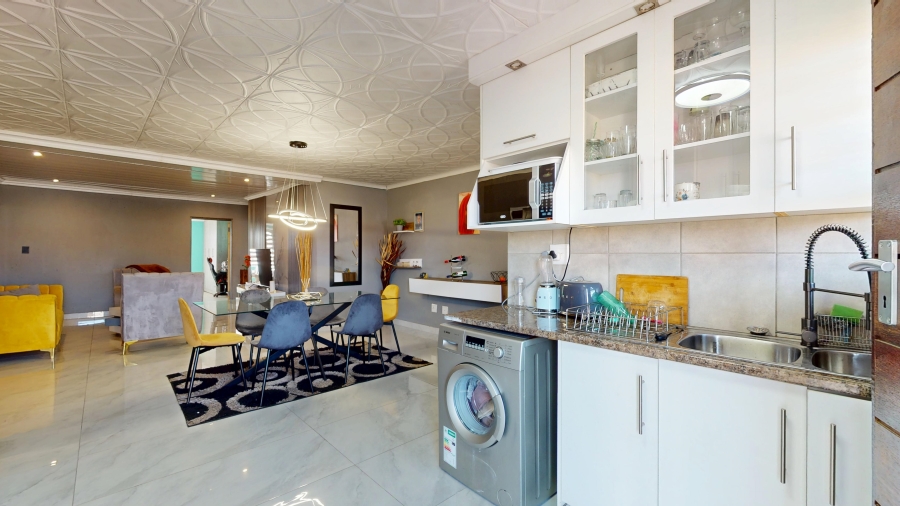 4 Bedroom Property for Sale in Alliance Gauteng