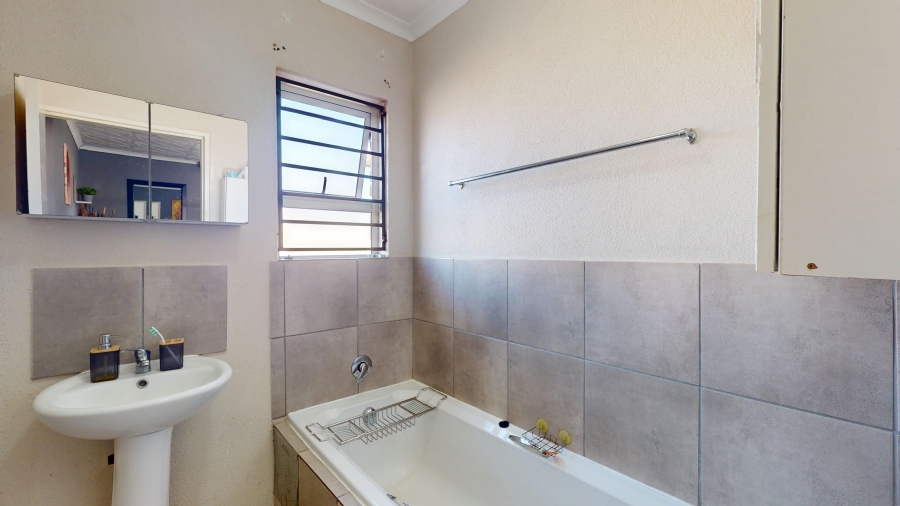 4 Bedroom Property for Sale in Alliance Gauteng