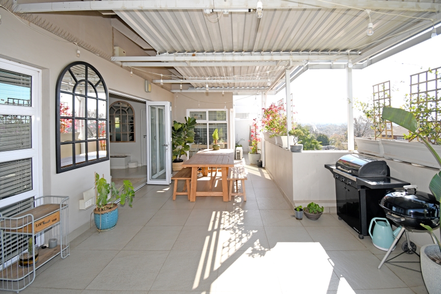 2 Bedroom Property for Sale in Craighall Park Gauteng