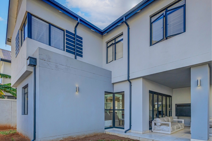 4 Bedroom Property for Sale in Broadacres Gauteng