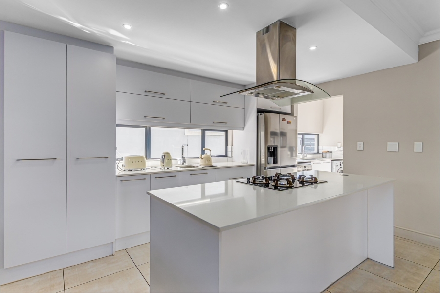 4 Bedroom Property for Sale in Broadacres Gauteng