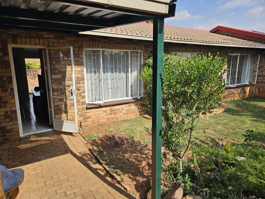 3 Bedroom Property for Sale in Rant En Dal Gauteng