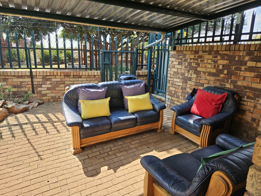3 Bedroom Property for Sale in Rant En Dal Gauteng