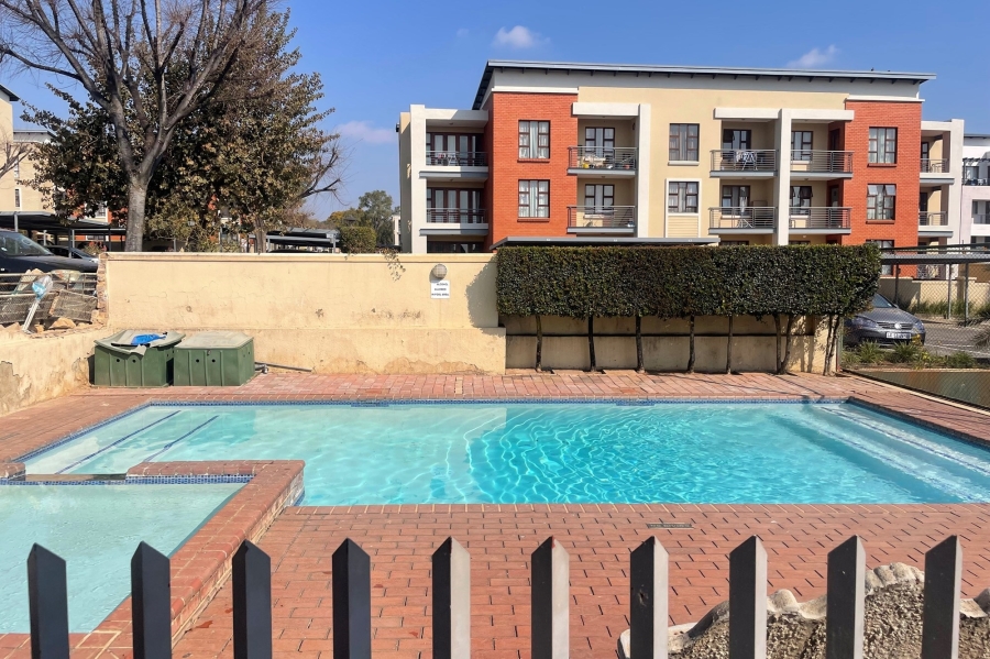 To Let 2 Bedroom Property for Rent in Ferndale Gauteng