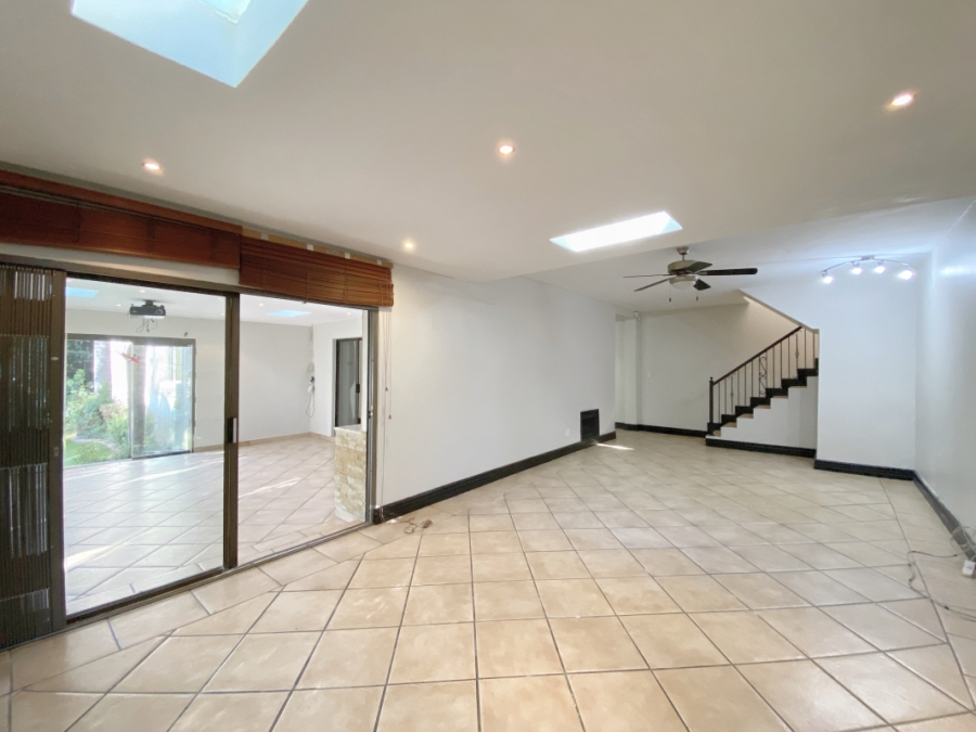 5 Bedroom Property for Sale in Bedfordview Gauteng