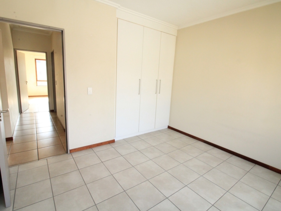 2 Bedroom Property for Sale in Lonehill Gauteng