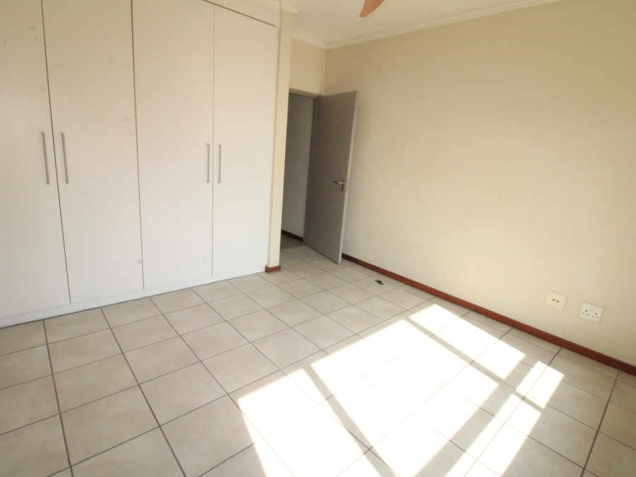 2 Bedroom Property for Sale in Lonehill Gauteng