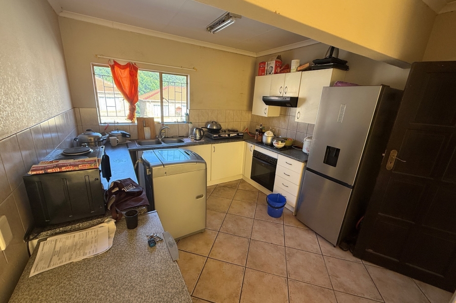 2 Bedroom Property for Sale in Greenhills Gauteng