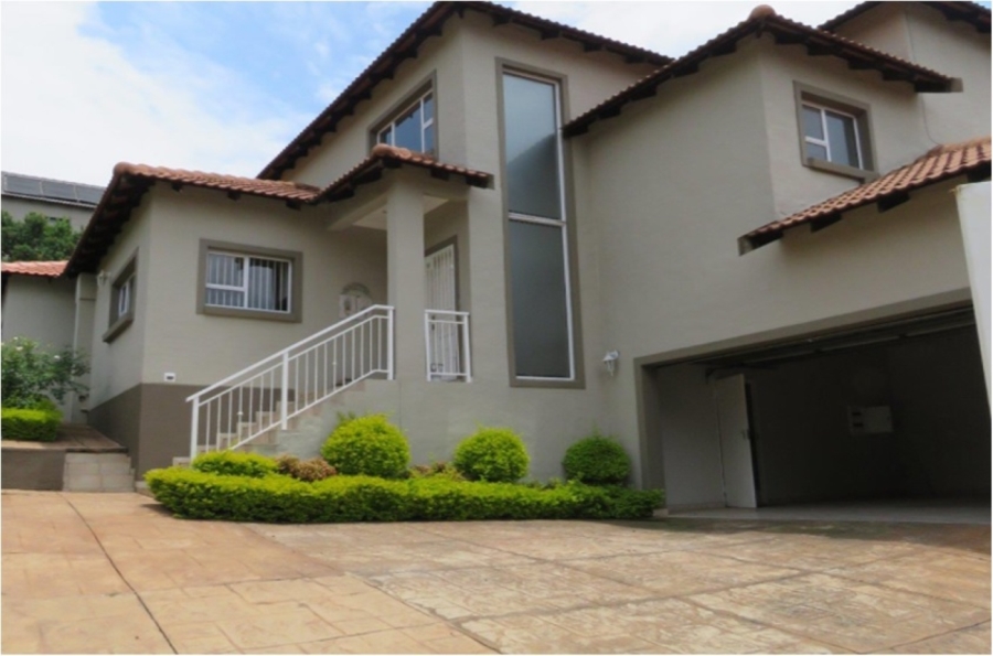 3 Bedroom Property for Sale in Waterkloof Ridge Gauteng