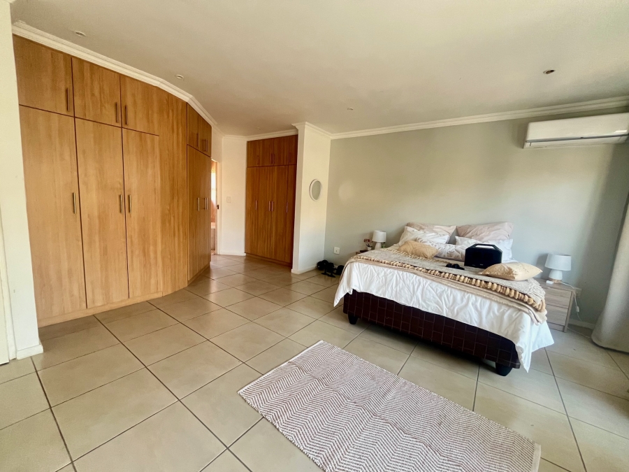 3 Bedroom Property for Sale in Waterkloof Ridge Gauteng