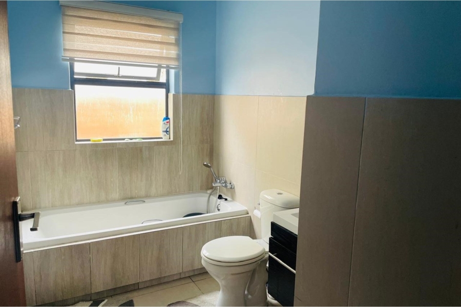 To Let 3 Bedroom Property for Rent in Summerset Gauteng