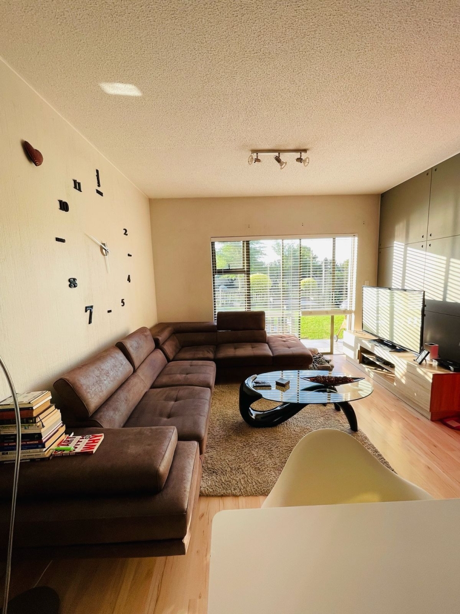 To Let 2 Bedroom Property for Rent in Beverley Gauteng