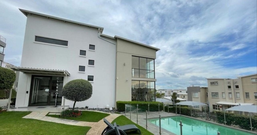 To Let 2 Bedroom Property for Rent in Beverley Gauteng