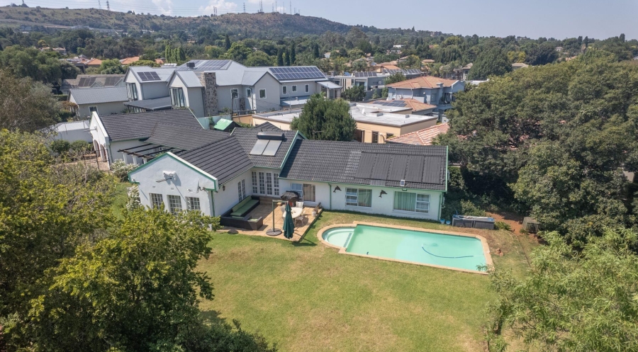 4 Bedroom Property for Sale in Bedfordview Gauteng
