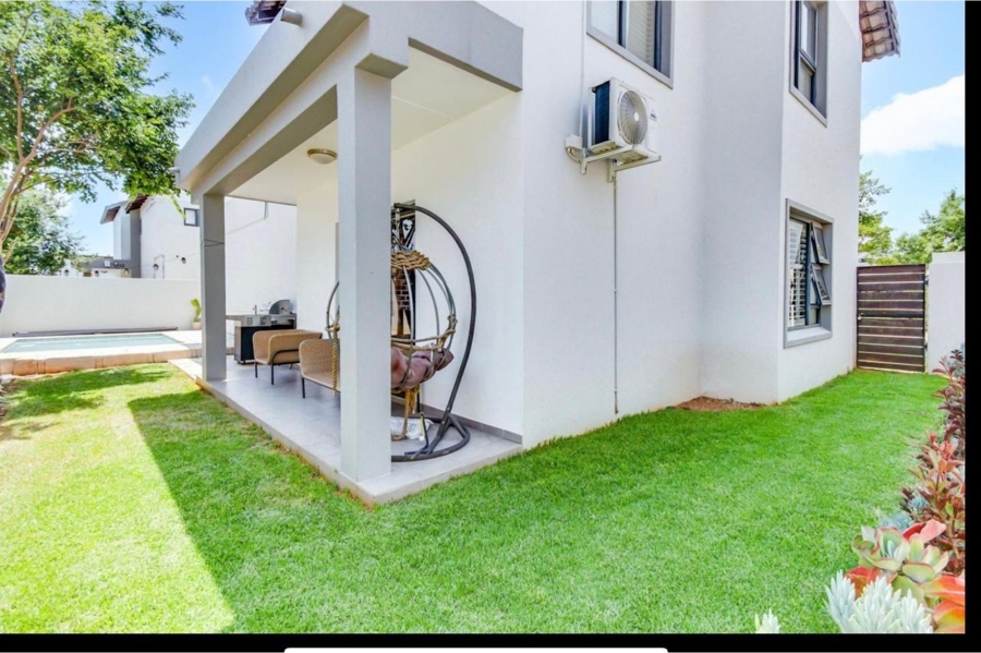 To Let 3 Bedroom Property for Rent in Broadacres Gauteng
