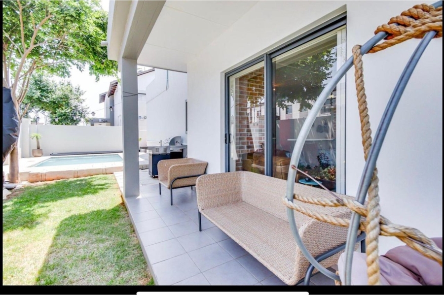 To Let 3 Bedroom Property for Rent in Broadacres Gauteng