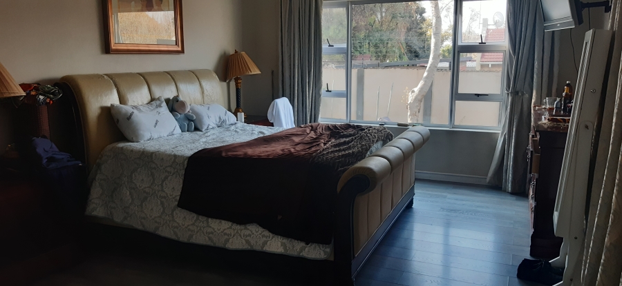 To Let 4 Bedroom Property for Rent in Ashlea Gardens Gauteng