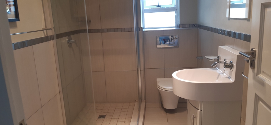To Let 4 Bedroom Property for Rent in Ashlea Gardens Gauteng