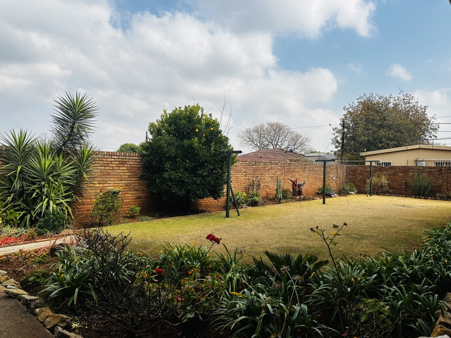 2 Bedroom Property for Sale in Casseldale Gauteng