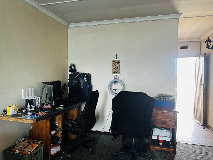 2 Bedroom Property for Sale in Casseldale Gauteng