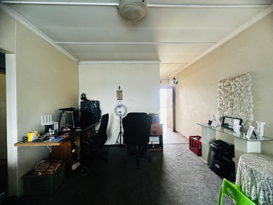 2 Bedroom Property for Sale in Casseldale Gauteng